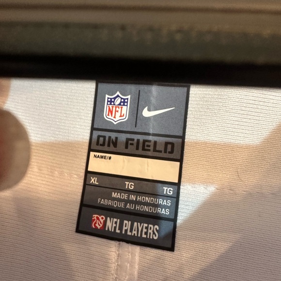 NWT Detroit Lions Aidan Hutchinson Jersey size XL - Picture 5 of 5